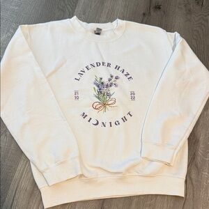 Taylor Swift White Lavender Haze Graphic Sweatshirt